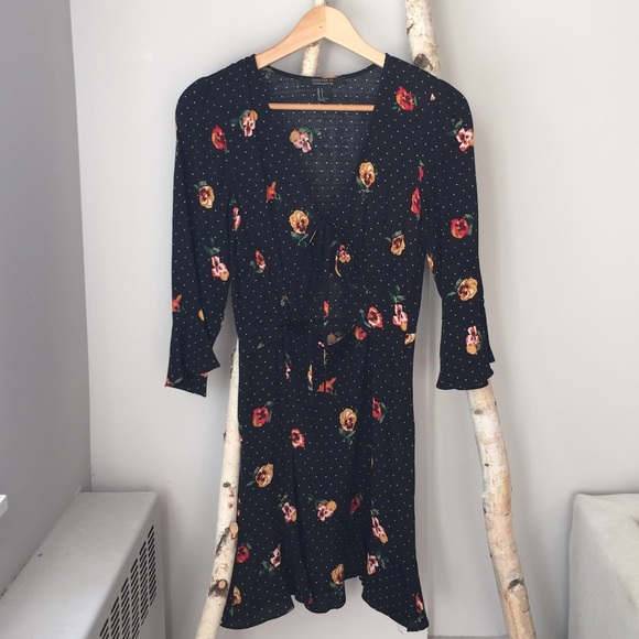 Front tie black mini dress - Picture 3 of 6